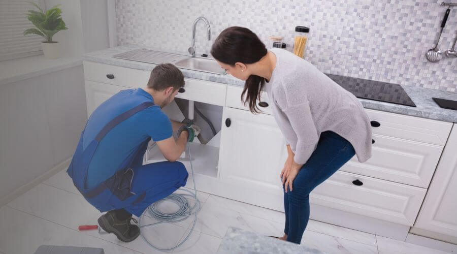 Local expert plumbing services in Russell, IL